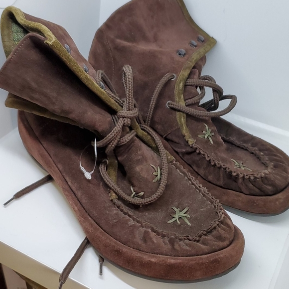 Robert Clegerie E space brown lace booties 10 - Picture 1 of 5